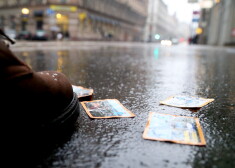 Audits: par “e-talona” sistēmas uzstādīšanu maksāja 195 eiro stundā. Un tas vēl nav viss.