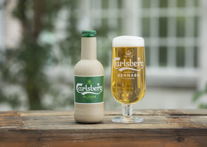 "Carlsberg" izstrādājis papīra alus pudeli