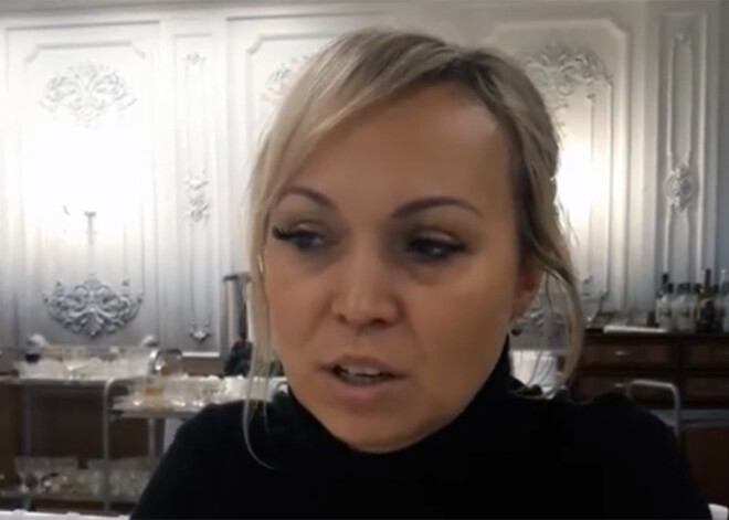 VIDEO: Saratovā nogalinātās meitenītes māte emocionālā vēstījumā saka paldies brīvprātīgajiem