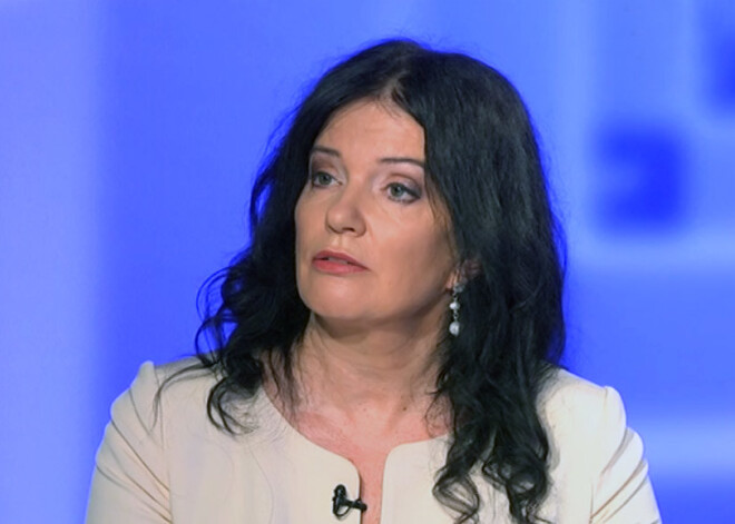 Petraviča: "Lielajām pensijām varētu palielināt nodokli no 20 uz 50 procentiem"