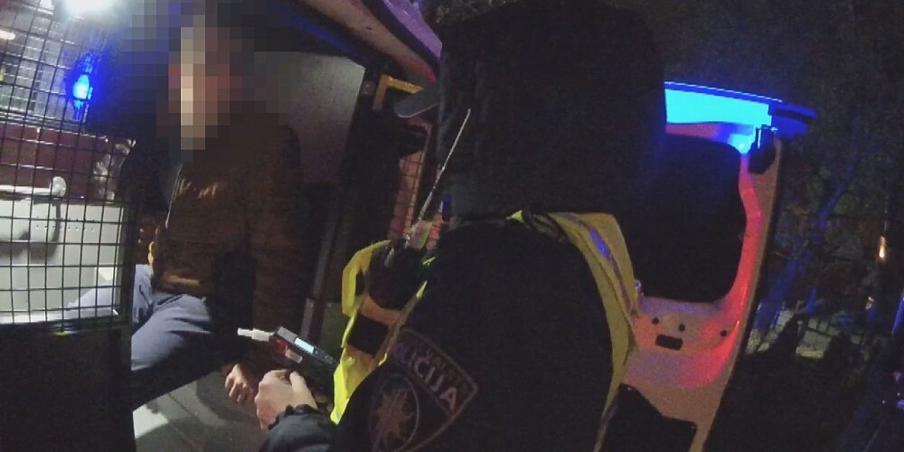 Пьяный юноша в Риге "полетал" на BMW и соврал полиции