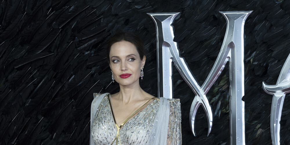 «Я была сломлена»: Джоли призналась, как Малефисента спасла ее после развода