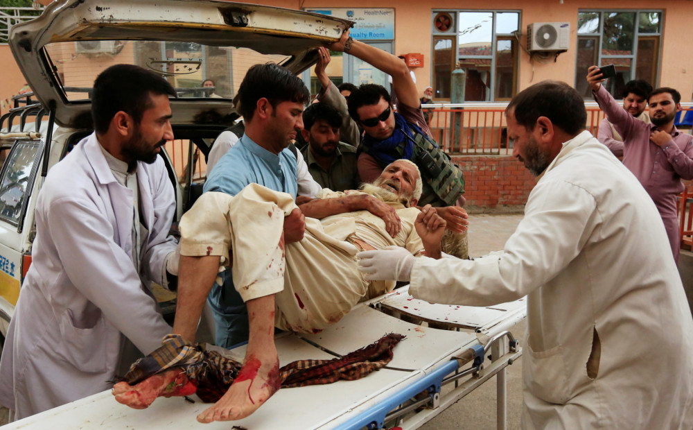 Afganistānā sprādzienā mošejā gājuši bojā 62 cilvēki