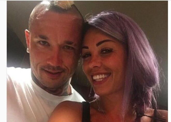 Видео: футболист посвятил первый гол в сезоне больной раком жене