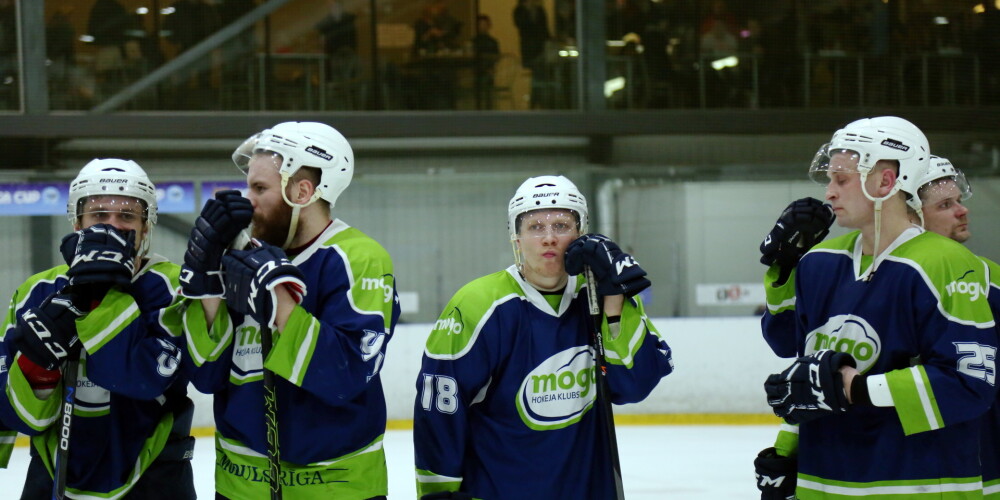 "Mogo" hokejisti dramatiskā cīņā zaudē "Donbass" un nepārvar IIHF Kontinentālā kausa otro kārtu