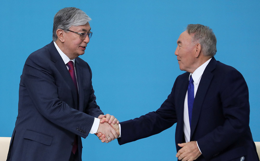 Kazahstānas prezidents piešķīris Nazarbajevam tiesības lemt par svarīgu amatu sadali