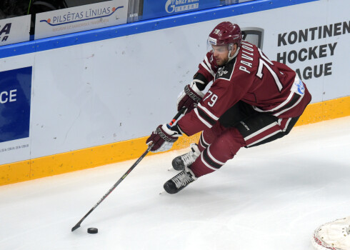 Vitālijs Pavlovs bija viens no diviem mūsējiem, kas guva vārtus spēlē.