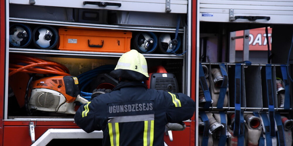 В Валмиере в сгоревшем заброшенном здании найдены останки человека