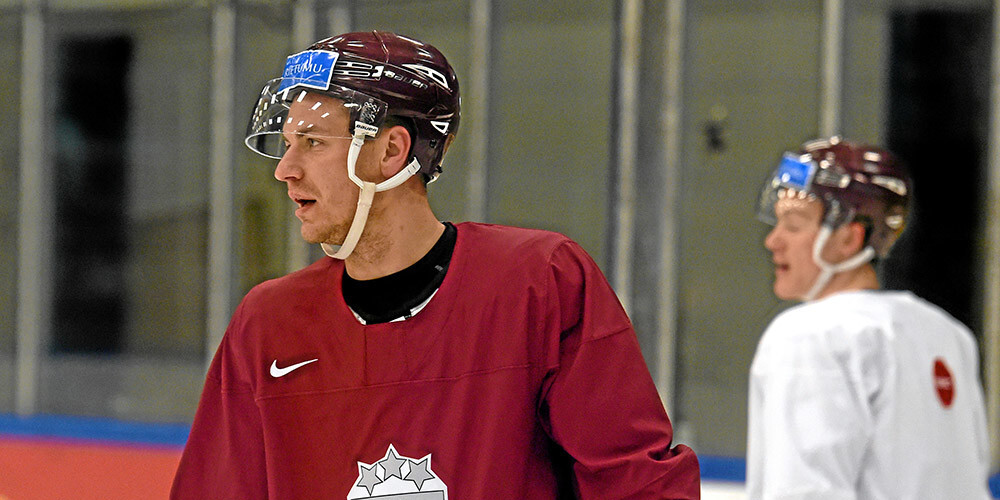 Paziņots Latvijas hokeja izlases sastāvs pārbaudes turnīram Liepājā