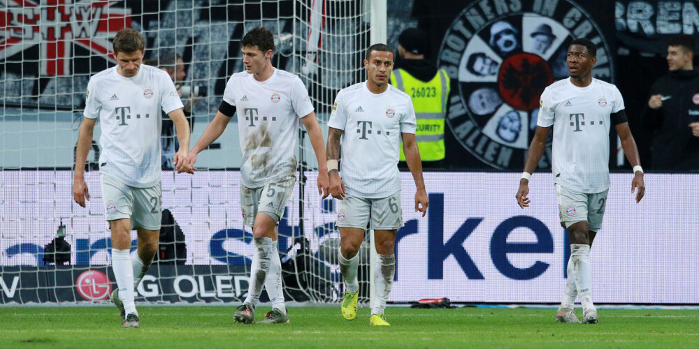 "Bayern" graujošs zaudējums pret "Eintracht"; "Barcelona" bezspēcīga pret "Levante"