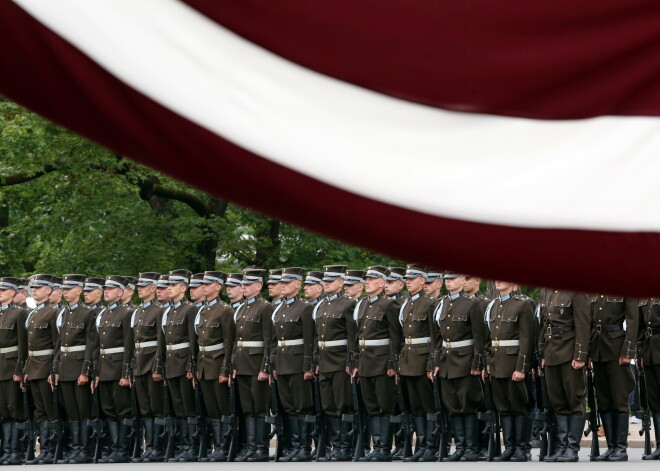 Militārās rūpniecības gigants kavējas ar Latvijas armijai doto solījumu izpildi