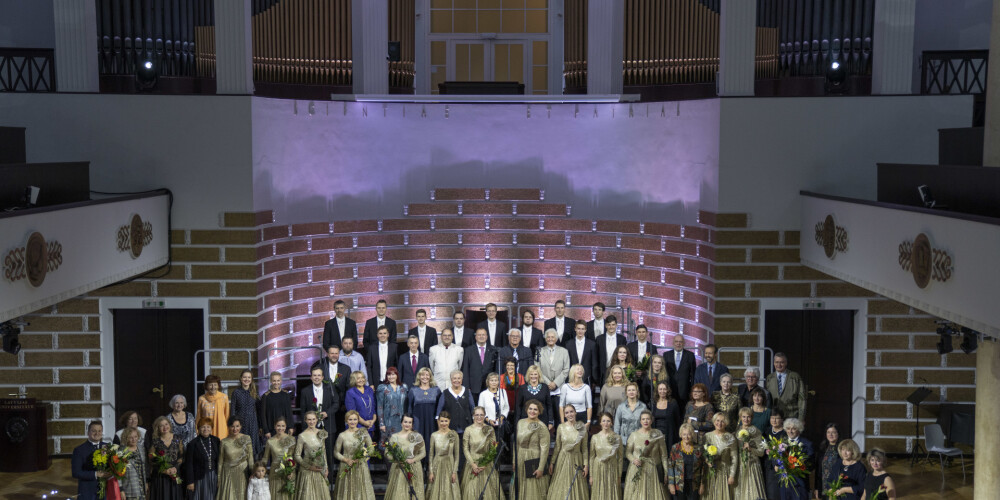 Rīgas kamerkora “Ave Sol” 50 gadu jubilejas noslēguma koncerts “Esi sveicināta, saule!”