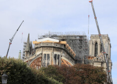 Nodegušo Parīzes Dievmātes katedrāli palīdzēs atjaunot ķīnieši