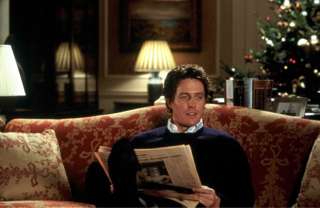 Hjū Grants filmā "Love Actually" (2003).