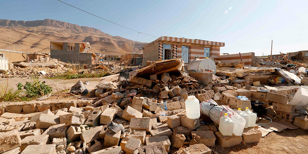 Irānā 5,9 magnitūdu zemestrīcē daudz bojāgājušie un vairāk nekā 300 ievainotie