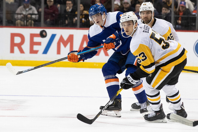 Bļugers uz ledus pavadīja 12 minūtes un 36 sekundes un ar rezultativitātes punktiem neizcēlās.