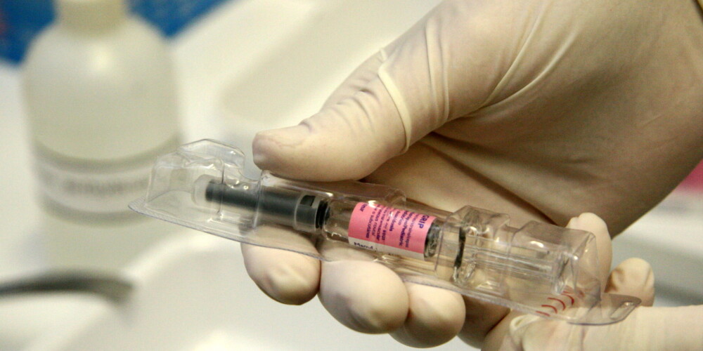Vakcinēties pret gripu vai tomēr ne? Atbildam uz neskaidrajiem jautājumiem