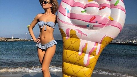 Полина Гагарина испытала "дикий ужас" в полёте в отпуск - Новости Русского Радио