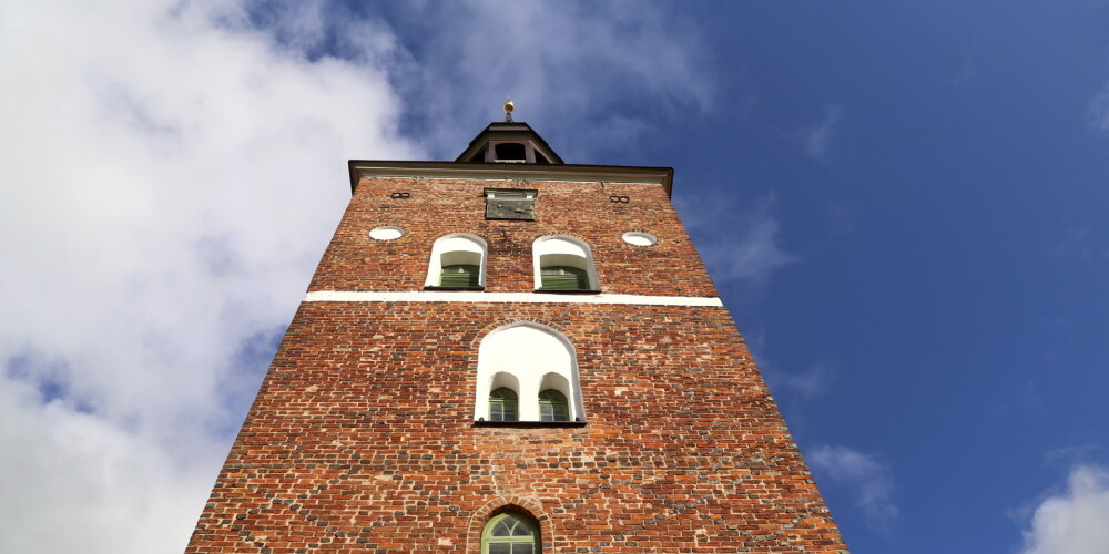 Valmieras Svētā Sīmaņa baznīca.