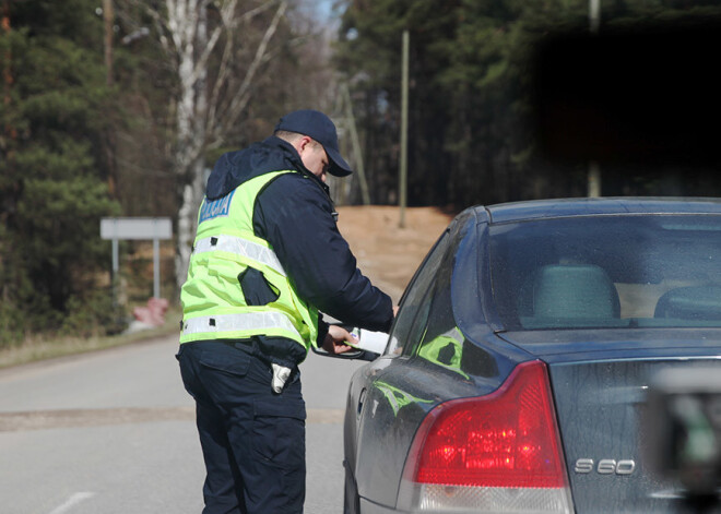 В субботу на дорогах Латвии было задержано 27 пьяных водителей