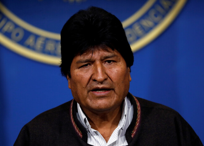 Bolīvijas prezidents Evo Moraless atkāpies no amata; viņa atrašanās vieta nav zināma