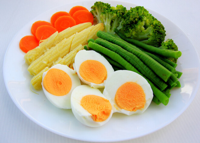 Диетологи назвали простую еду для разгона метаболизма и быстрого похудения