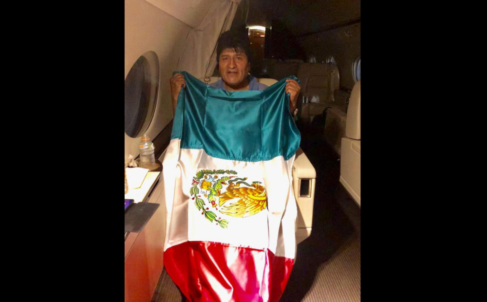 Demisionējušais Bolīvijas prezidents Moraless patversies Meksikā