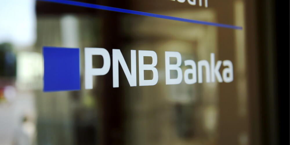 Администратор PNB banka планирует добиться, чтобы более 200 уволенных сотрудников получили причитающиеся им средства