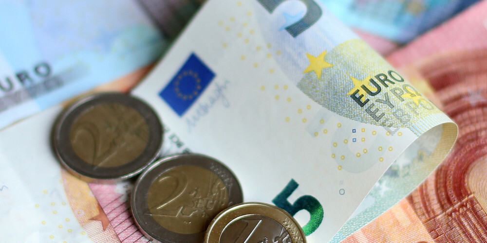 Sešas valstis aicina Eiropā radīt vienotu mehānismu cīņai ar naudas atmazgāšanu