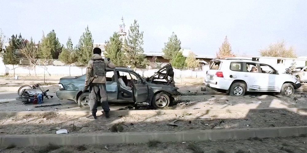 Mīnēta auto sprādzienā Kabulā nogalināti septiņi cilvēki