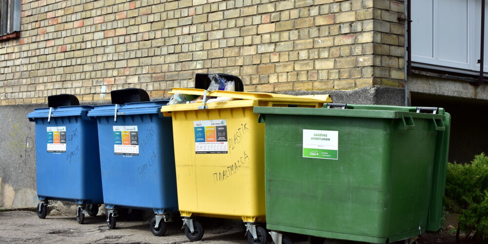 VARAM neapstiprina noteikumus par atkritumu apsaimniekošanu Rīgā, liedzot izsludināt jauno iepirkumu
