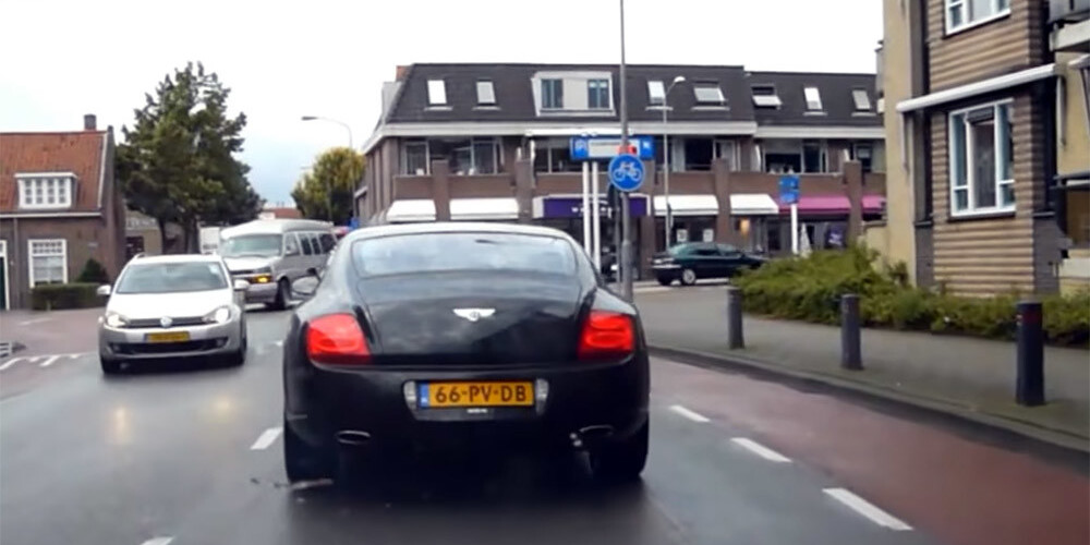 Nīderlande samazinās maksimālo braukšanas ātrumu, lai ierobežotu kaitīgos izmešus