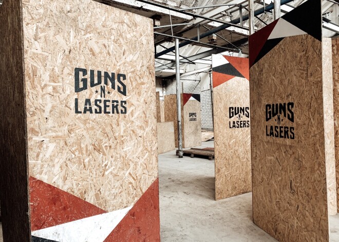 “GUNSnLASERS” iekštelpu izklaides parkos ir pieejams airsoft, lāzertags un arī peintbols.