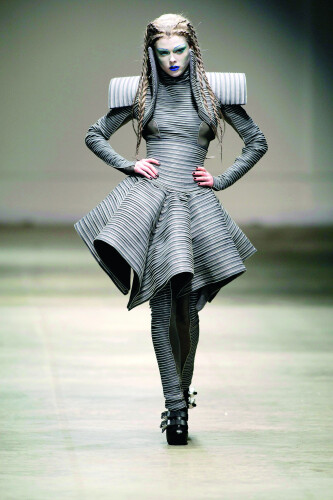 Коллекция Gareth Pugh осень-зима 2008