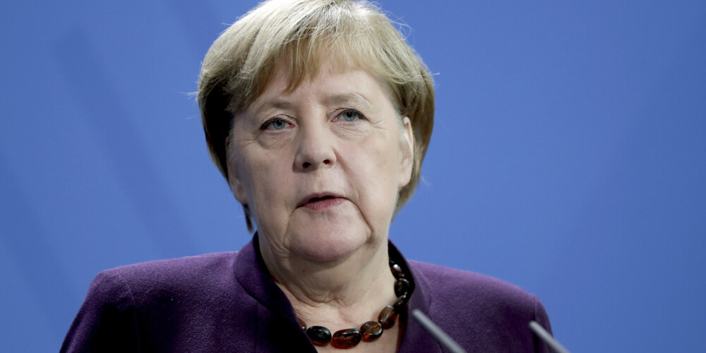 Vācijas Bundestāgs atbalsta daļu no Merkeles "klimata paketes"