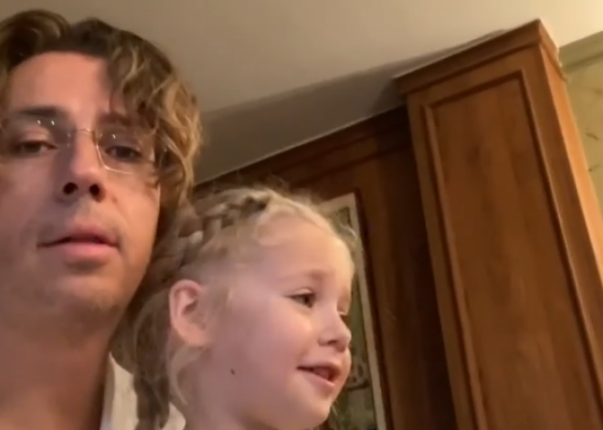 6-летняя дочь Аллы Пугачевой забавно показала, как она «готова ехать во Францию»