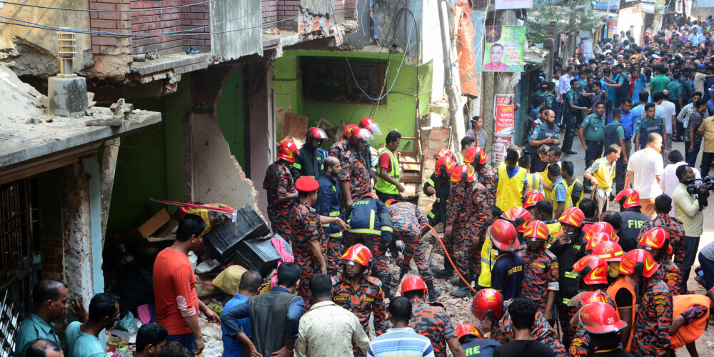 Traģēdija Bangladešā: gāzes sprādzienā daļēji sagrauta piecstāvu māja, ir bojāgājušie