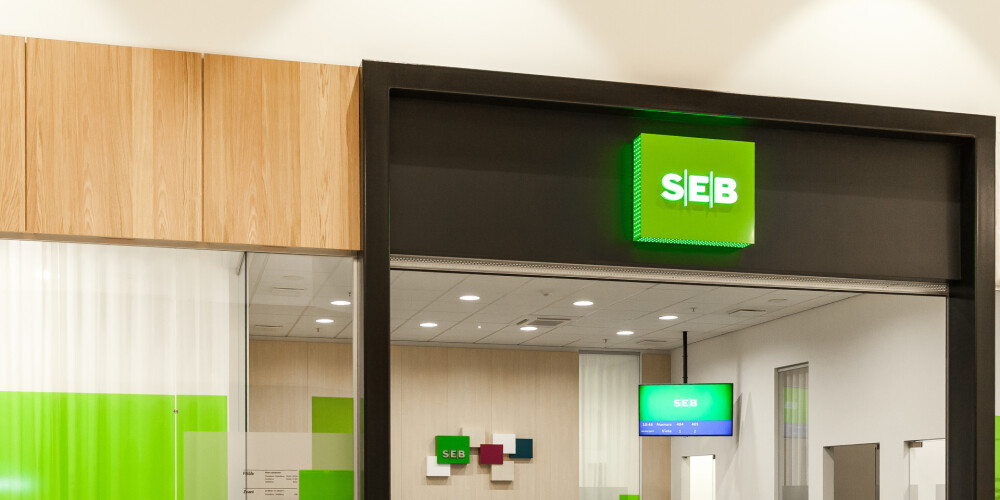 "SEB banka" no nākamā gada ieviesīs maksu par konta apkalpošanu