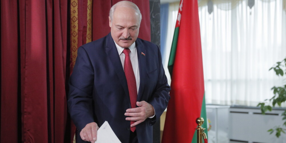Baltkrievijas parlamentā nav ievēlēts neviens opozīcijas pārstāvis