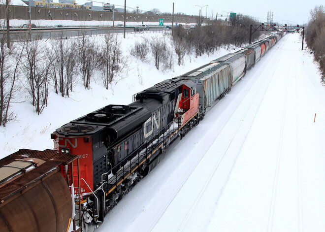 "Canadian National Railway" strādājošo streiks aptur Kanādas dzelzceļa darbību