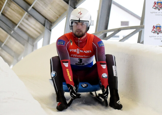 Kamaniņu braucējs Dārznieks izcīna otro vietu Pasaules kausa pirmā posma Nāciju kausā