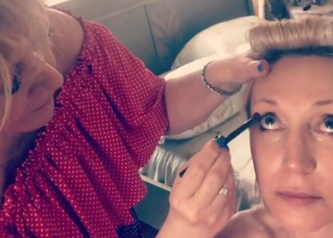 Видео дня: Алла Пугачева накрасила свою дочь Кристину Орбакайте