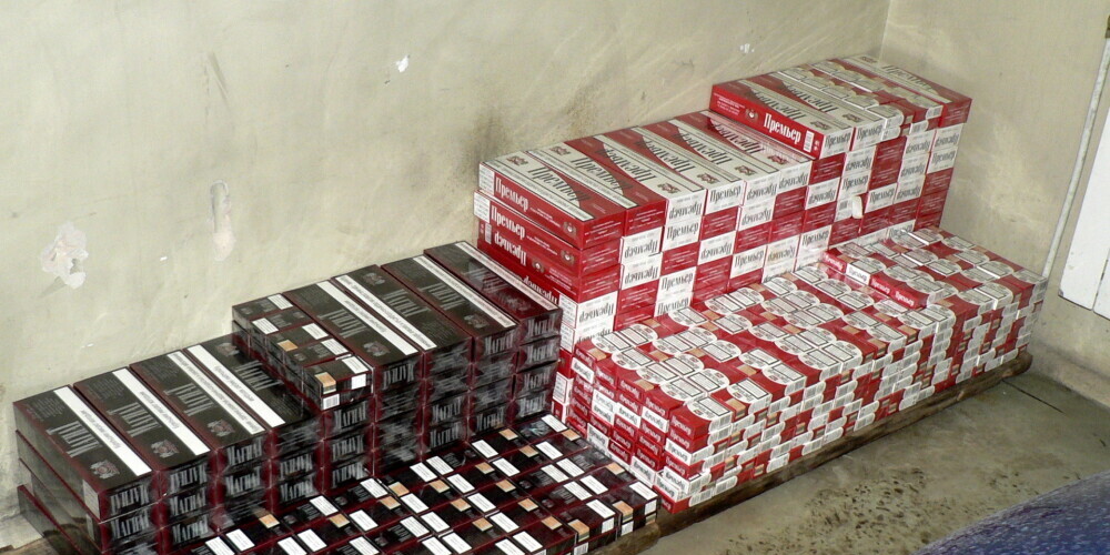 СГД обнаружила более 7 млн контрабандных сигарет в грузе из ОАЭ