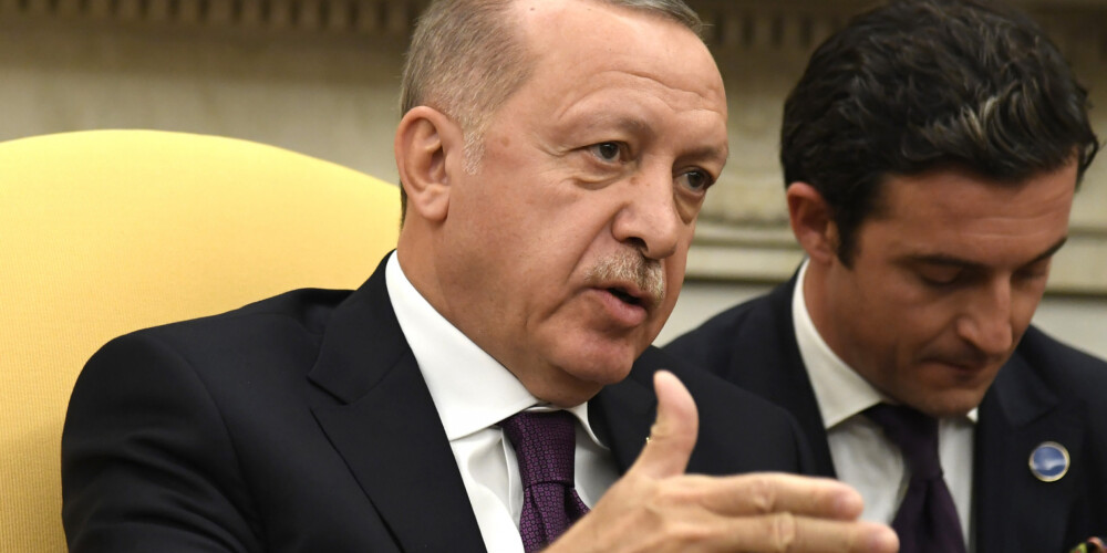 Avoti: Turcija kavējas ar atbalstu NATO aizsardzības plānam Baltijai un Polijai