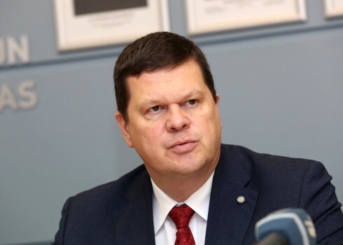Zemkopības ministrs atzinīgi vērtē Latvijas putnu gaļas produkcijas kvalitāti