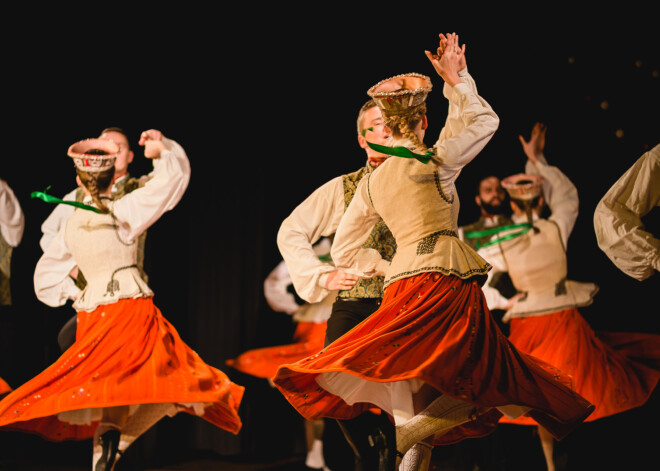 Tautas deju koncerts “Ziemas raksti” Kultūras centrā “Iļģuciems”