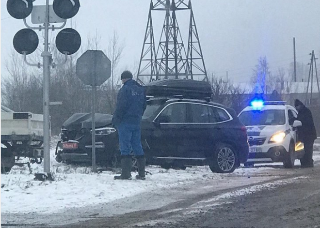 "Черный понедельник" на дорогах Латвии: пятеро погибших, в Риге более сотни аварий