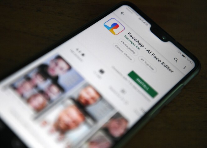 FIB: "FaceApp" ir potenciāls pretizlūkošanas drauds