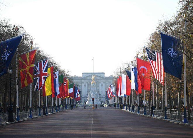 NATO līderi apstiprina aizsardzības plānus Polijai un Baltijas valstīm