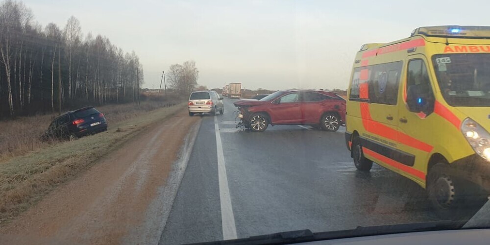 В ДТП на Рижской объездной дороге пострадали три человека